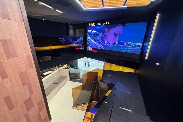 上海首家AI机器人“入职”的电影院来了你会去体验吗？(图11)