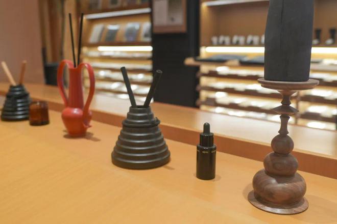 济潮店越来越“香”假期来打卡吧！CQ9电子平台网站长宁的香氛经(图9)
